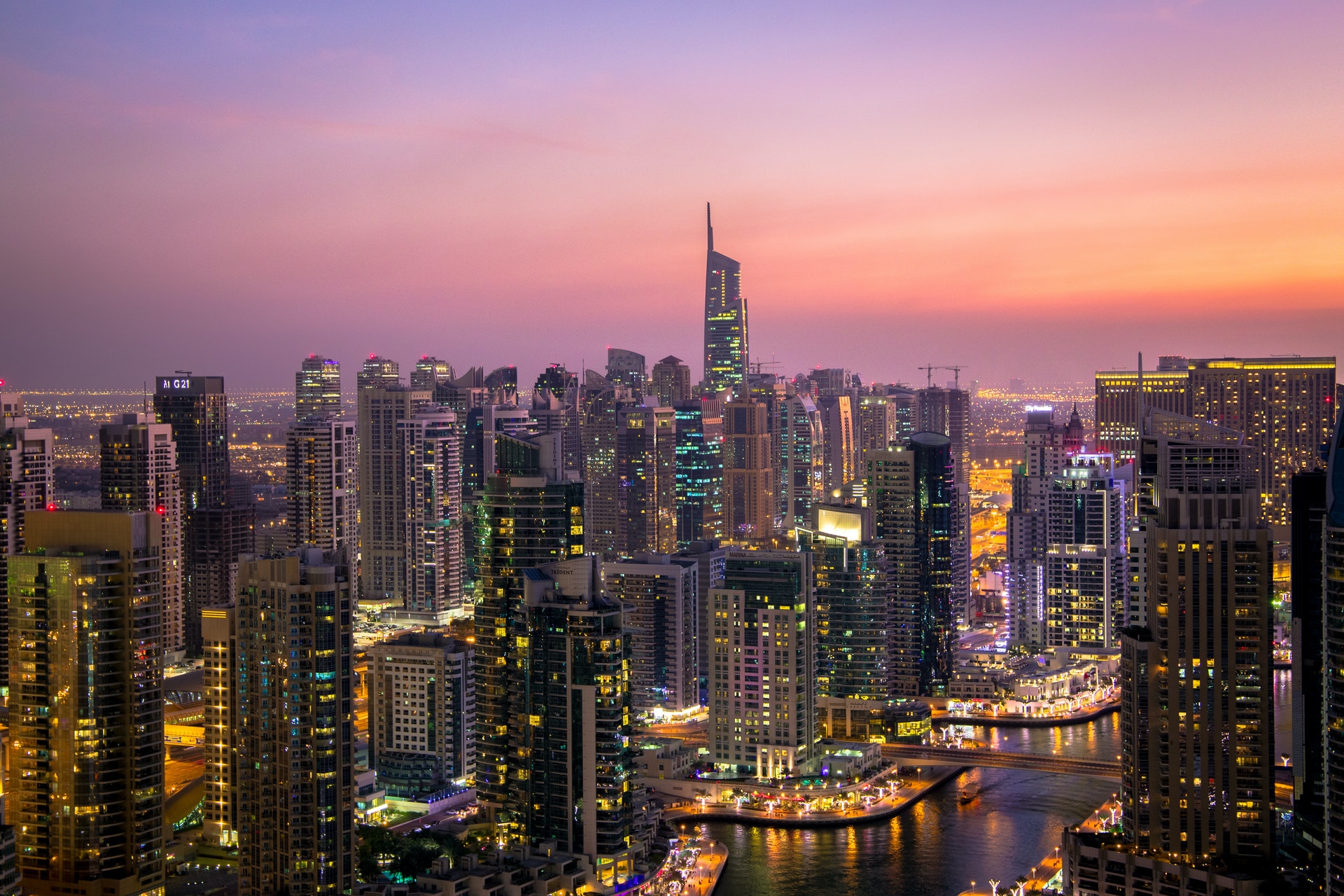 6 Things You Need To Prepare If You Want To Work In Dubai 1