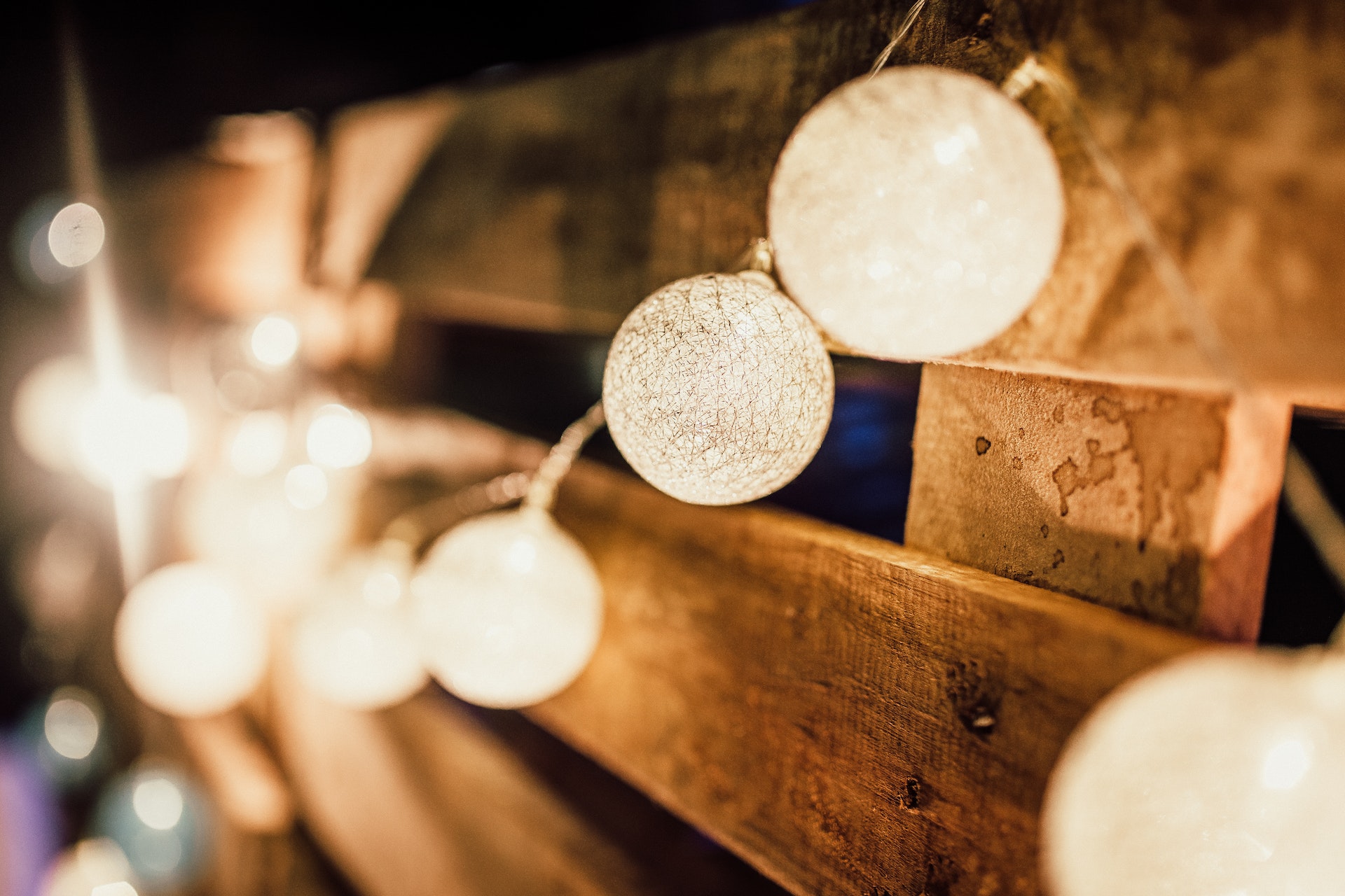 Understanding the Importance of Outdoor Lighting for Businesses 1