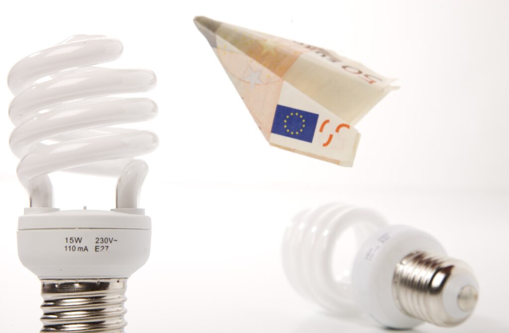 What Can Businesses Do To Lower Their Monthly Utility Expenses? 1