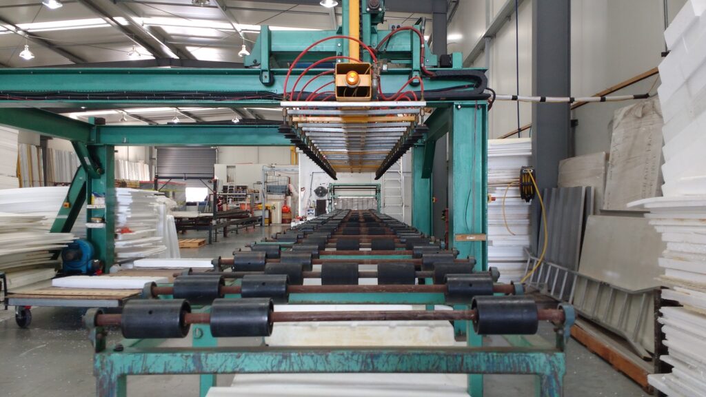 Why Custom Plastic Injection Molding is Vital for Manufacturing Businesses 1