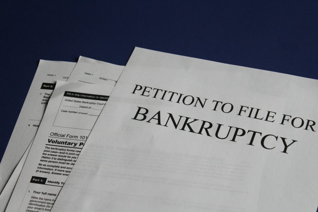 Navigating the bankruptcy process can be an overwhelming experience for business owners.  Here are some tips for how to navigate the process.